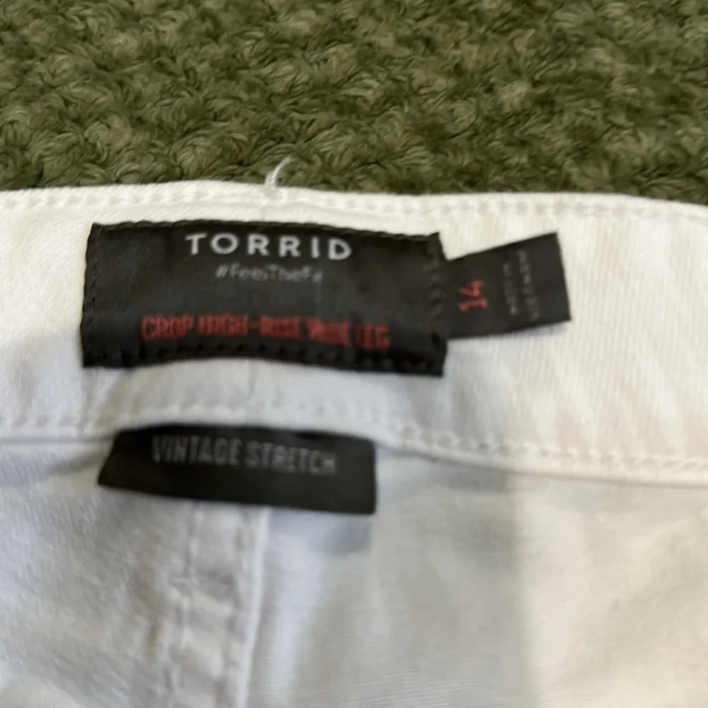 Torrid vintage stretch crop high rise wide leg pants size 14 button fly - Picture 5 of 9
